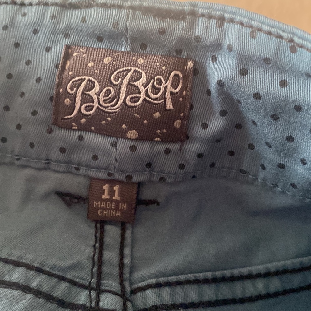 Patterned shorts - Picture 8 of 8